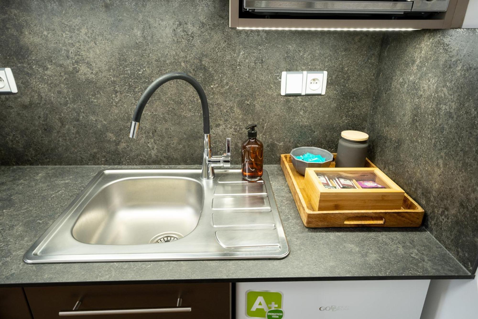 Apartmany Gemini Zlín Екстериор снимка